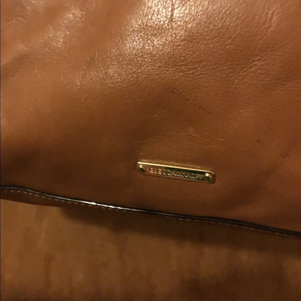 Rebecca Minkoff tote bag roomy spacious good for day to day bag - Picture 3 of 6